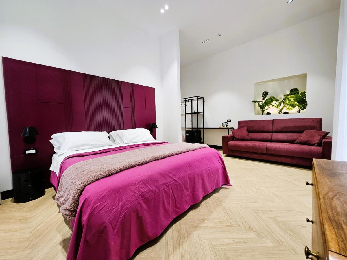 Orefici Place Naples Extérieur photo