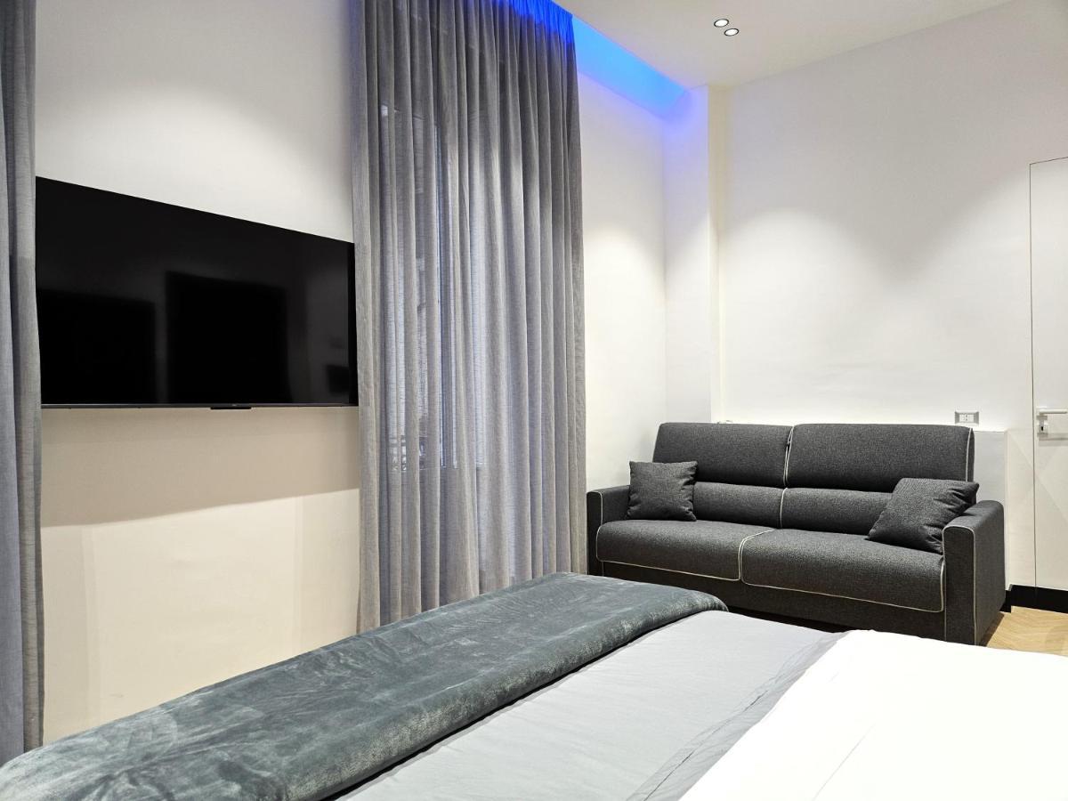 Orefici Place Naples Extérieur photo