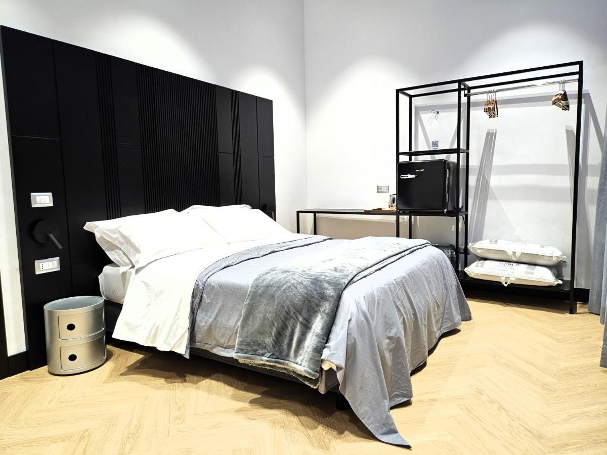 Orefici Place Naples Extérieur photo